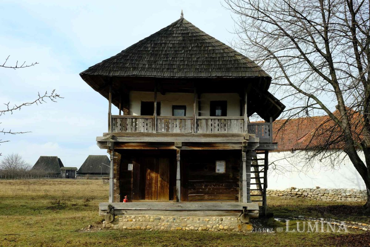 Un muzeu inedit și o biserică de patru ori centenară 242686