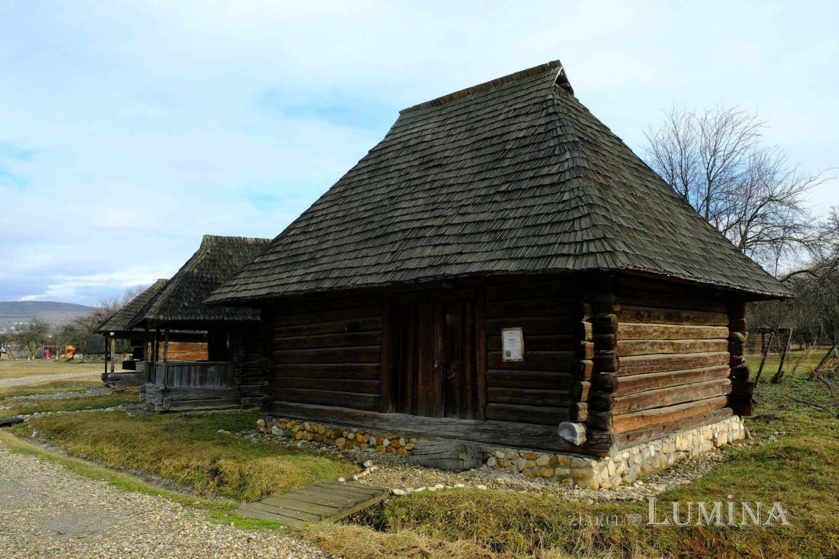 Un muzeu inedit și o biserică de patru ori centenară 242687