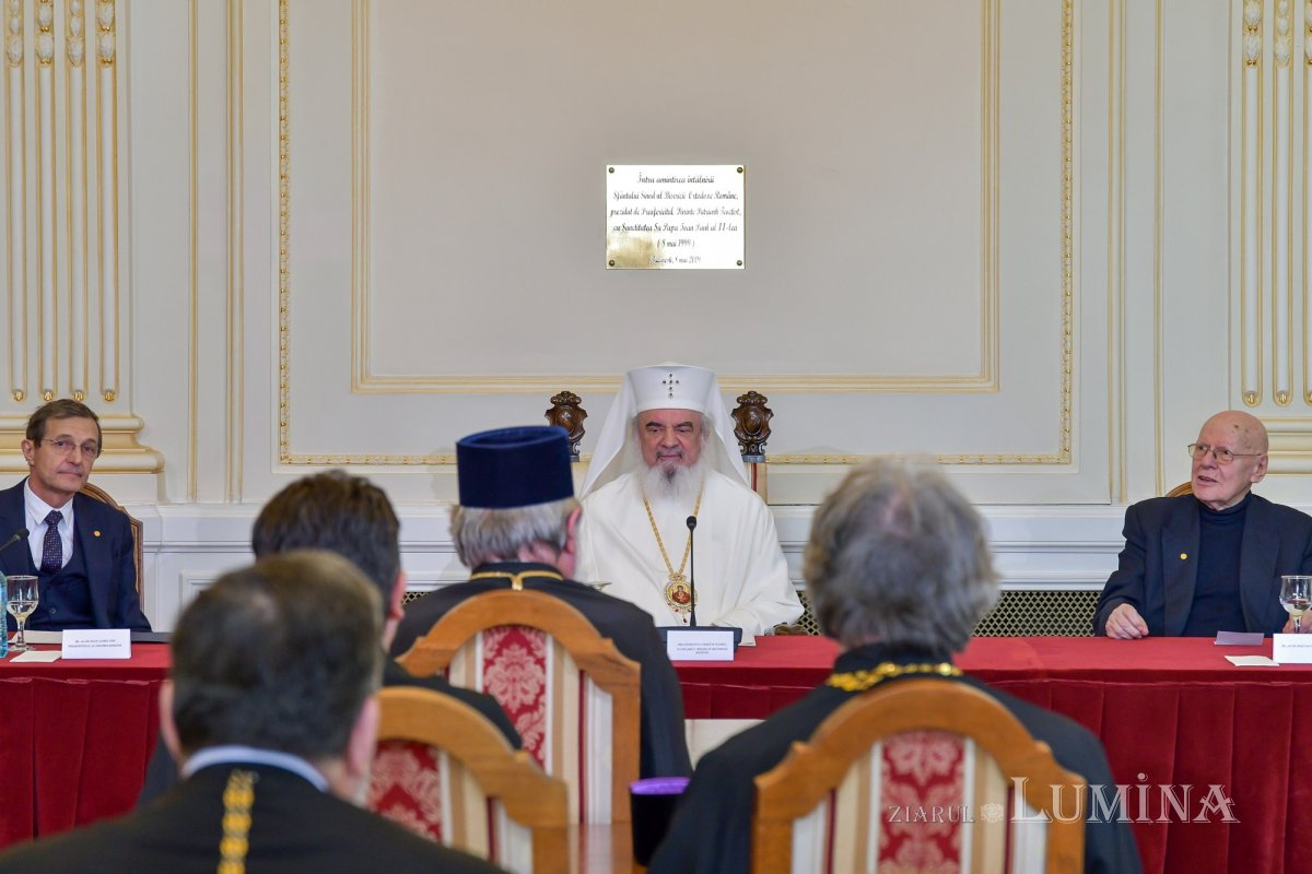 Academicianul Răzvan Theodorescu (1939-2023), un mare istoric al artei creştine şi al culturii româneşti 243784