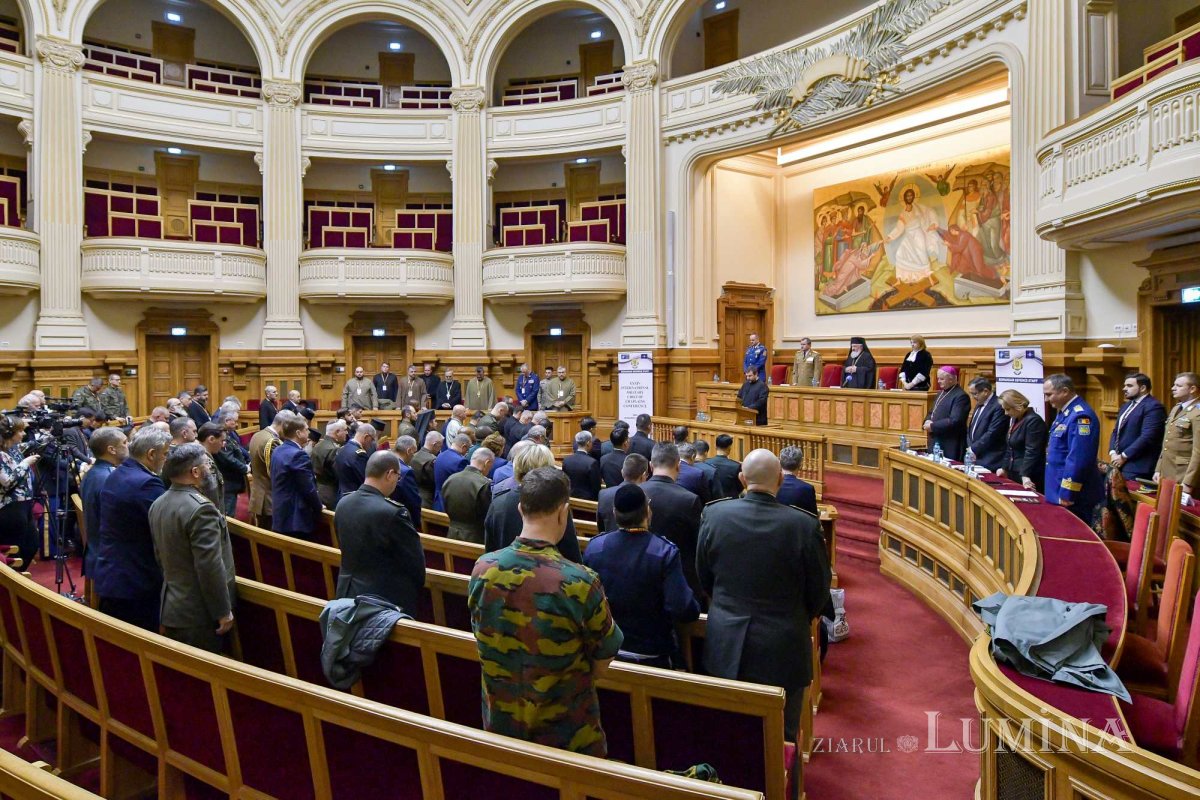 Conferință internațională a capelanilor militari la Palatul Patriarhiei 244011