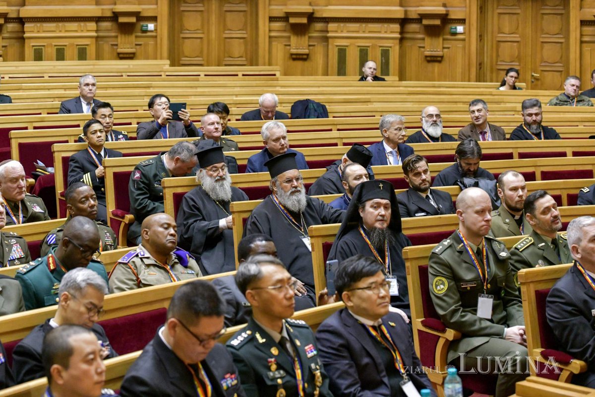Conferință internațională a capelanilor militari la Palatul Patriarhiei 244018