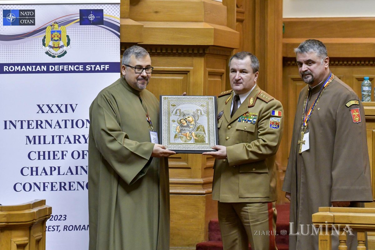 Conferință internațională a capelanilor militari la Palatul Patriarhiei 244040