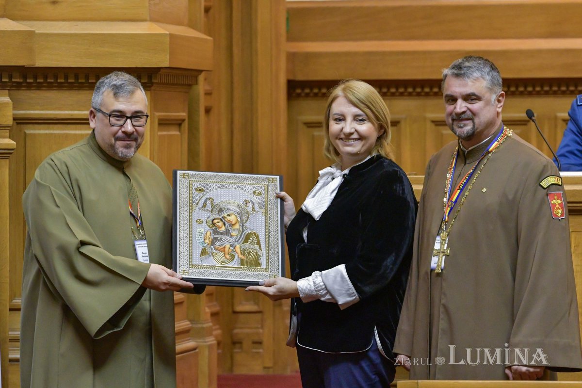 Conferință internațională a capelanilor militari la Palatul Patriarhiei 244046