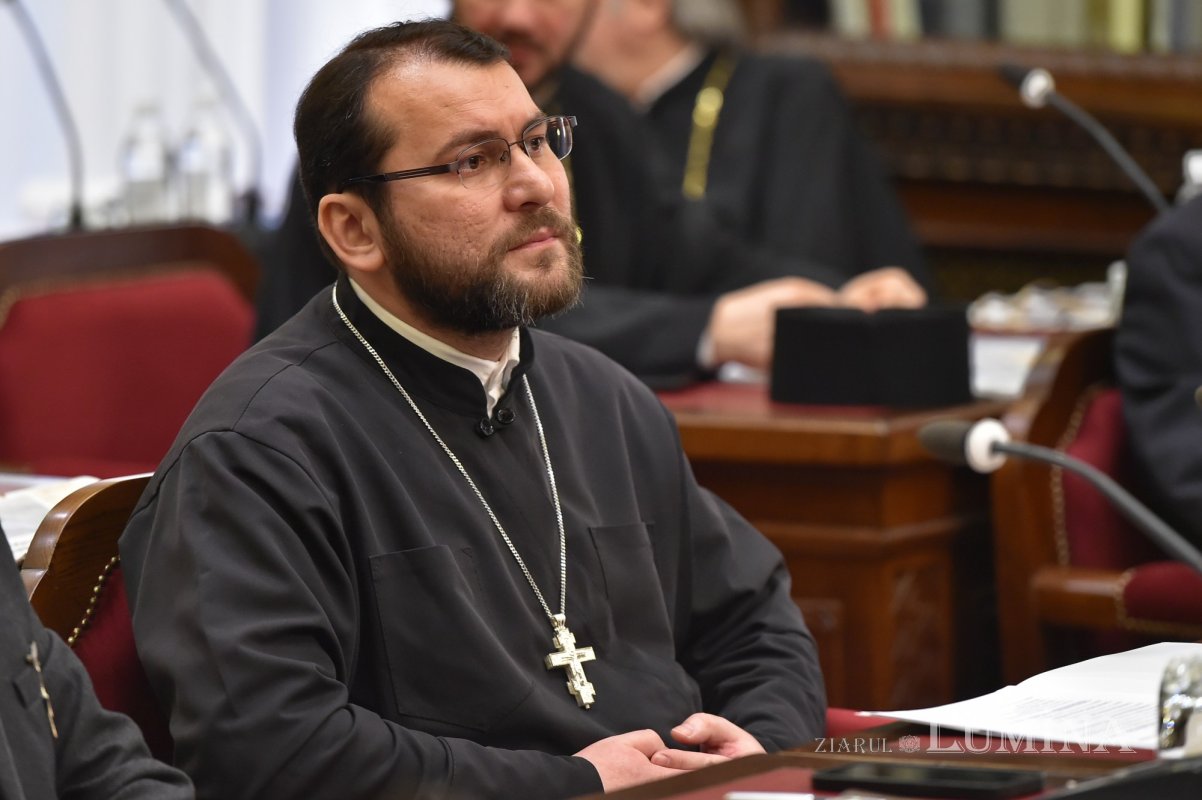 Întrunirea membrilor Consiliului Naţional Bisericesc la Reşedinţa Patriarhală 243966