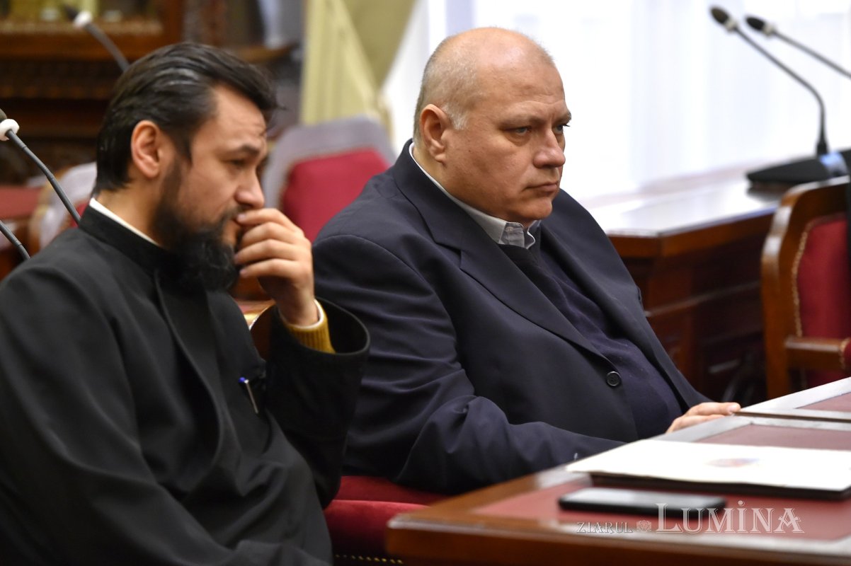 Întrunirea membrilor Consiliului Naţional Bisericesc la Reşedinţa Patriarhală 243975