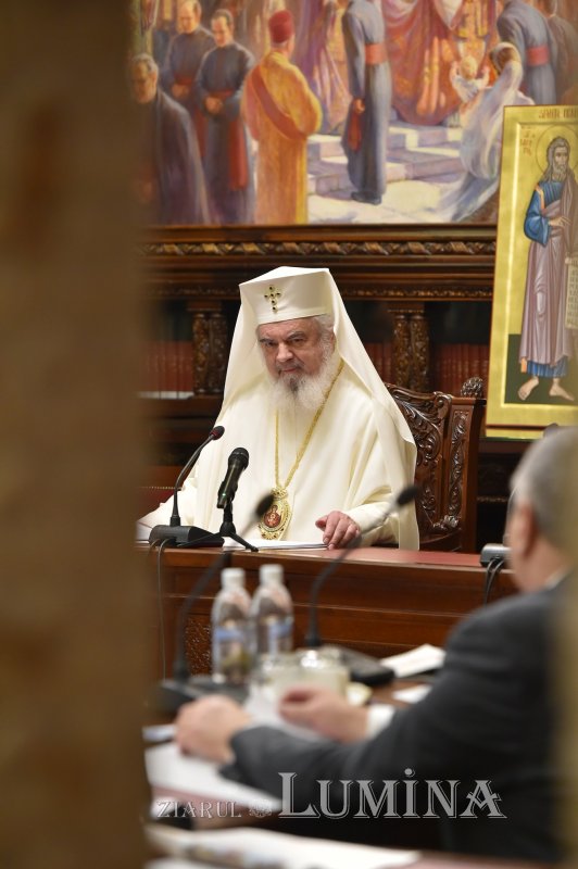 Întrunirea membrilor Consiliului Naţional Bisericesc la Reşedinţa Patriarhală 243977