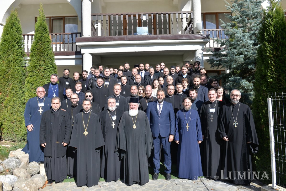 Bucuria creştinilor rugători, harnici şi darnici 244071