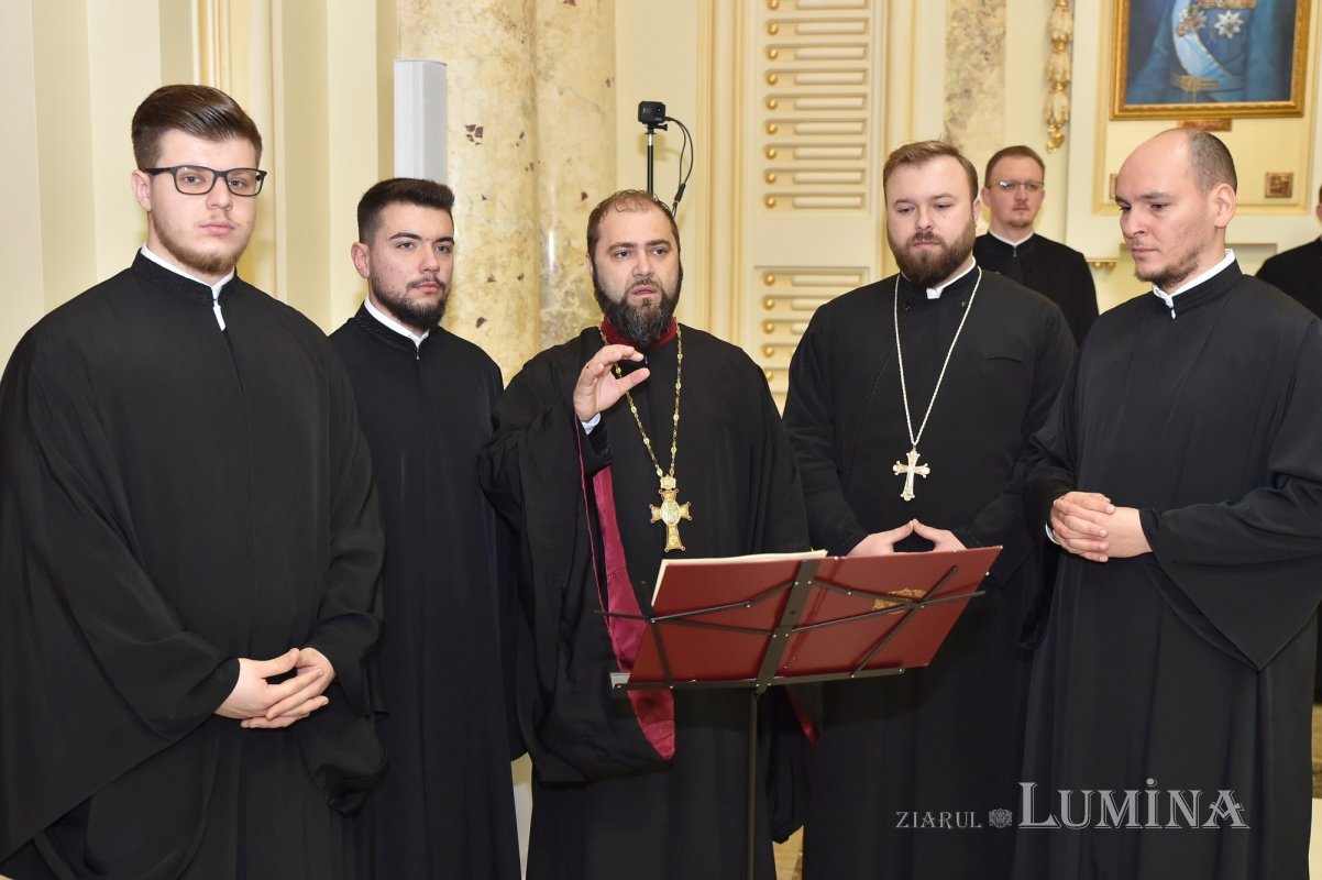 Lucrările Adunării Naționale Bisericeşti în Palatul Patriarhiei 244150