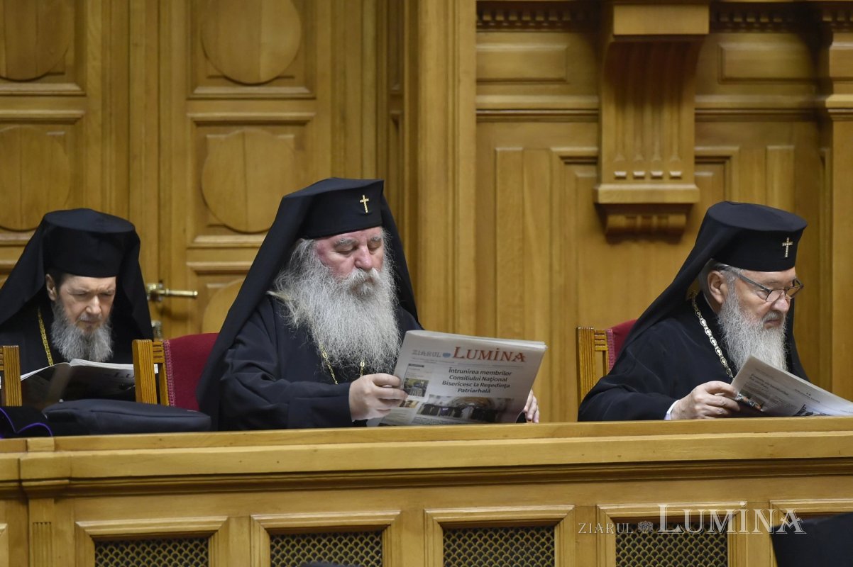 Lucrările Adunării Naționale Bisericeşti în Palatul Patriarhiei 244154