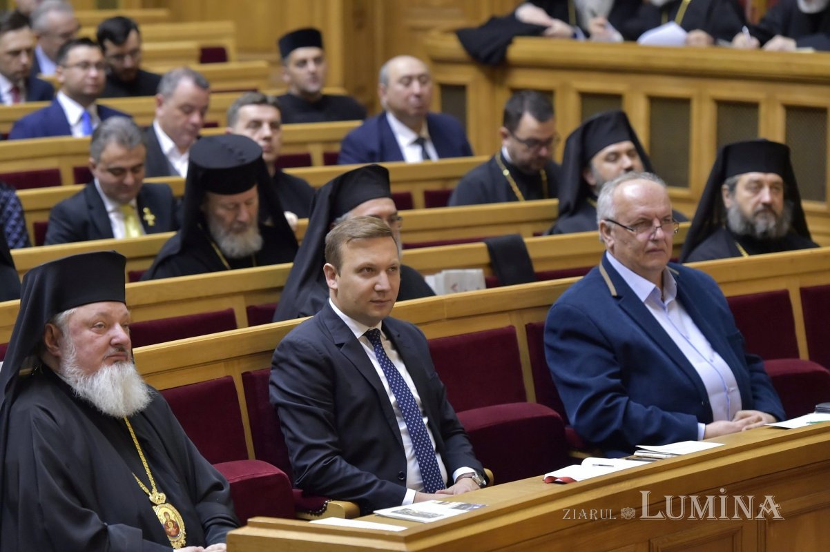 Lucrările Adunării Naționale Bisericeşti în Palatul Patriarhiei 244167