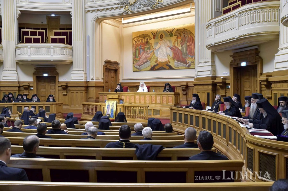 Lucrările Adunării Naționale Bisericeşti în Palatul Patriarhiei 244174