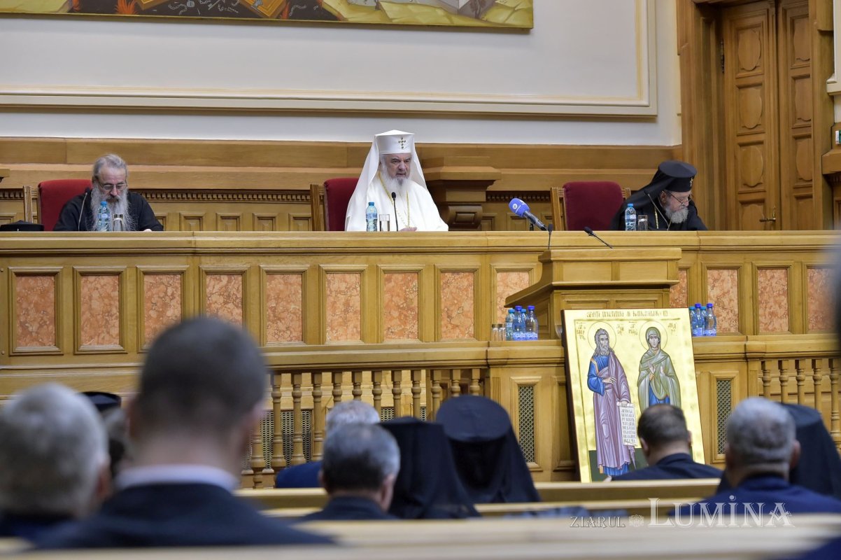 Lucrările Adunării Naționale Bisericeşti în Palatul Patriarhiei 244179