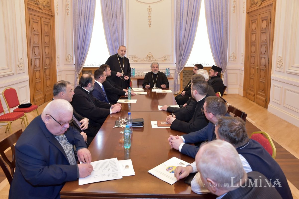 Lucrările Adunării Naționale Bisericeşti în Palatul Patriarhiei 244180