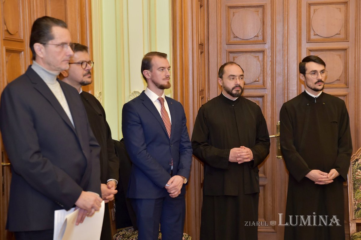 Lucrările Adunării Naționale Bisericeşti în Palatul Patriarhiei 244185