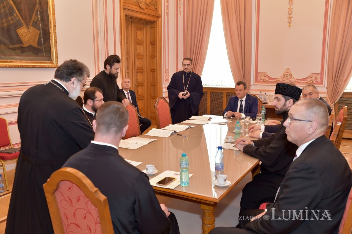 Lucrările Adunării Naționale Bisericeşti în Palatul Patriarhiei 244188