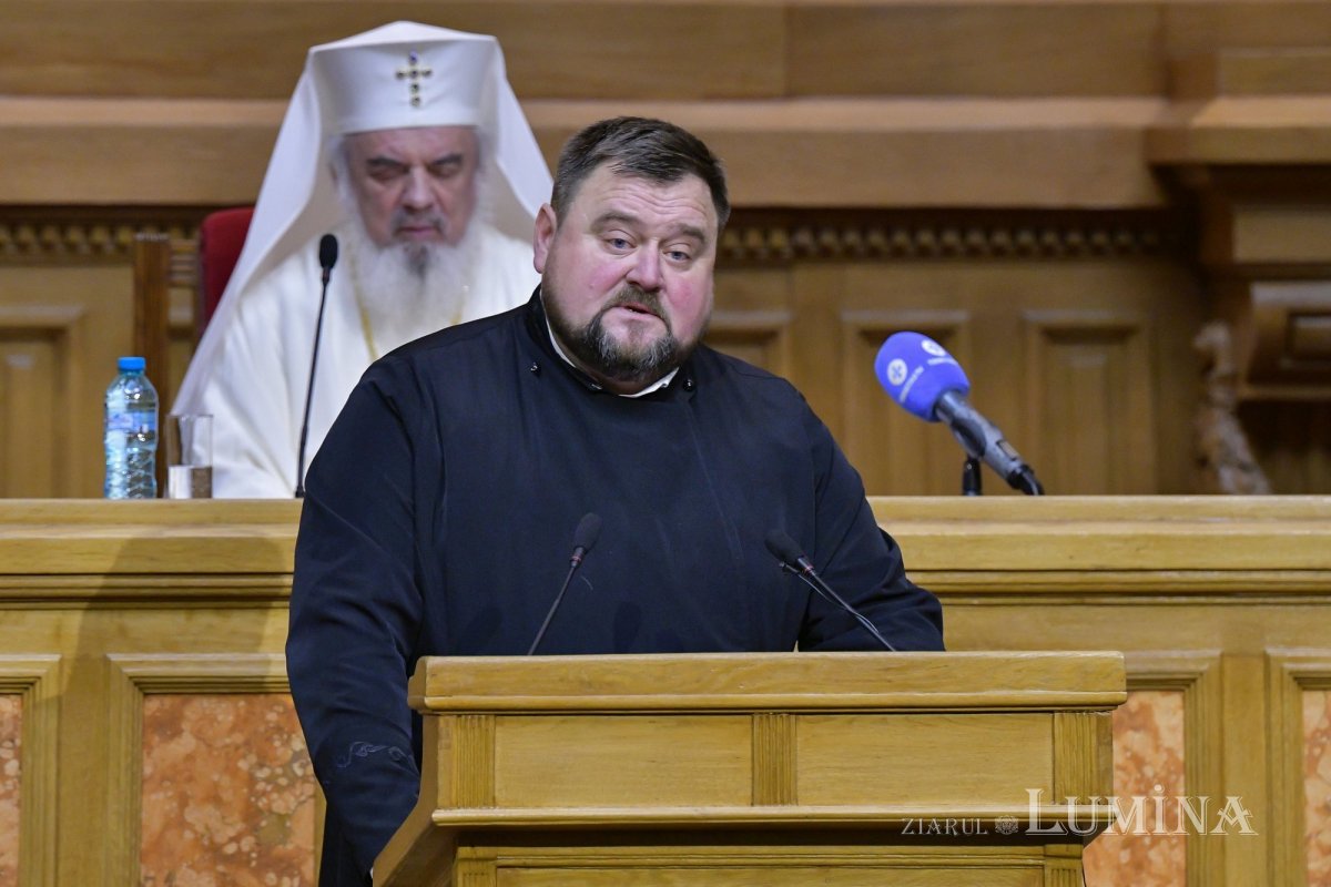 Lucrările Adunării Naționale Bisericeşti în Palatul Patriarhiei 244204