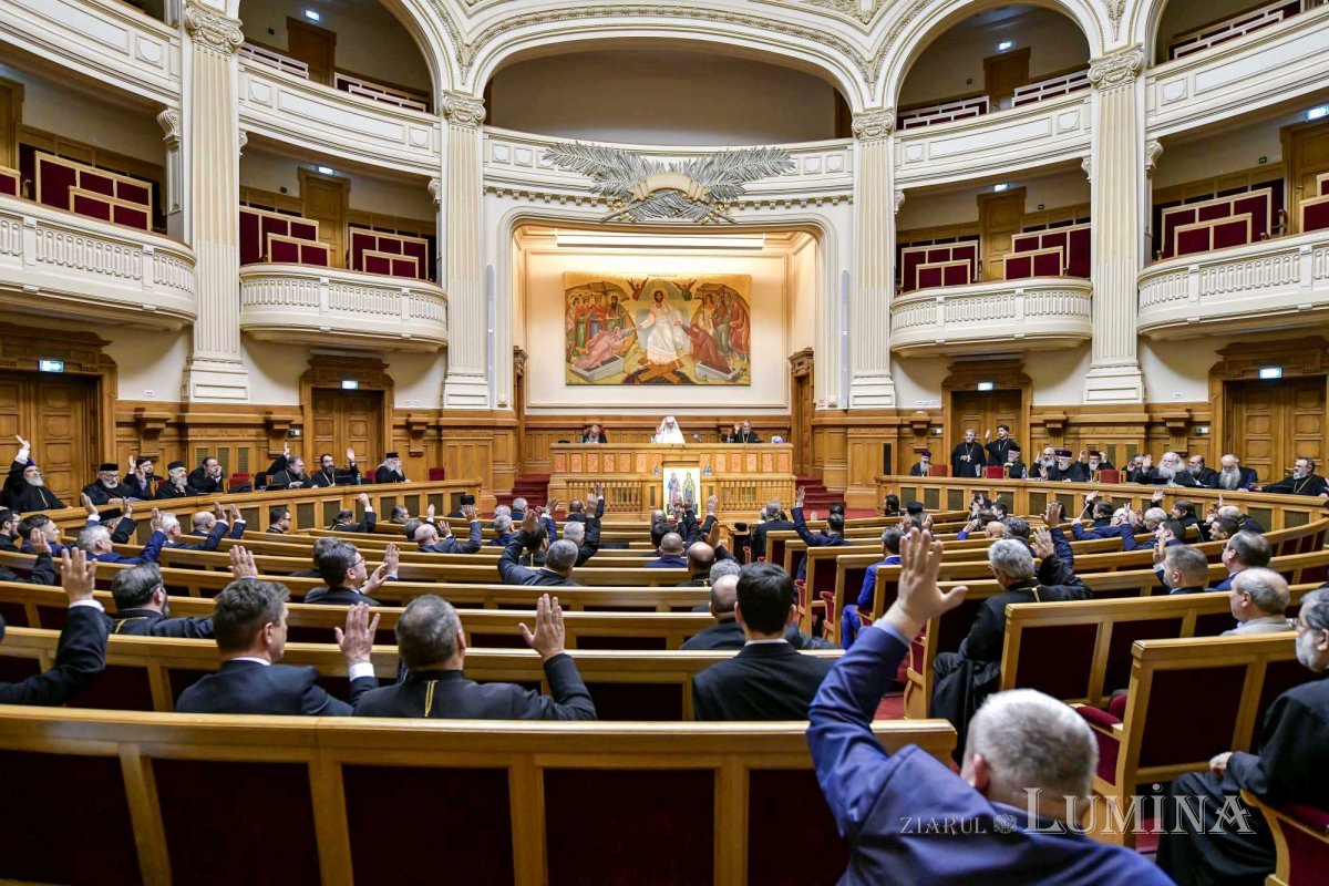Lucrările Adunării Naționale Bisericeşti în Palatul Patriarhiei 244211
