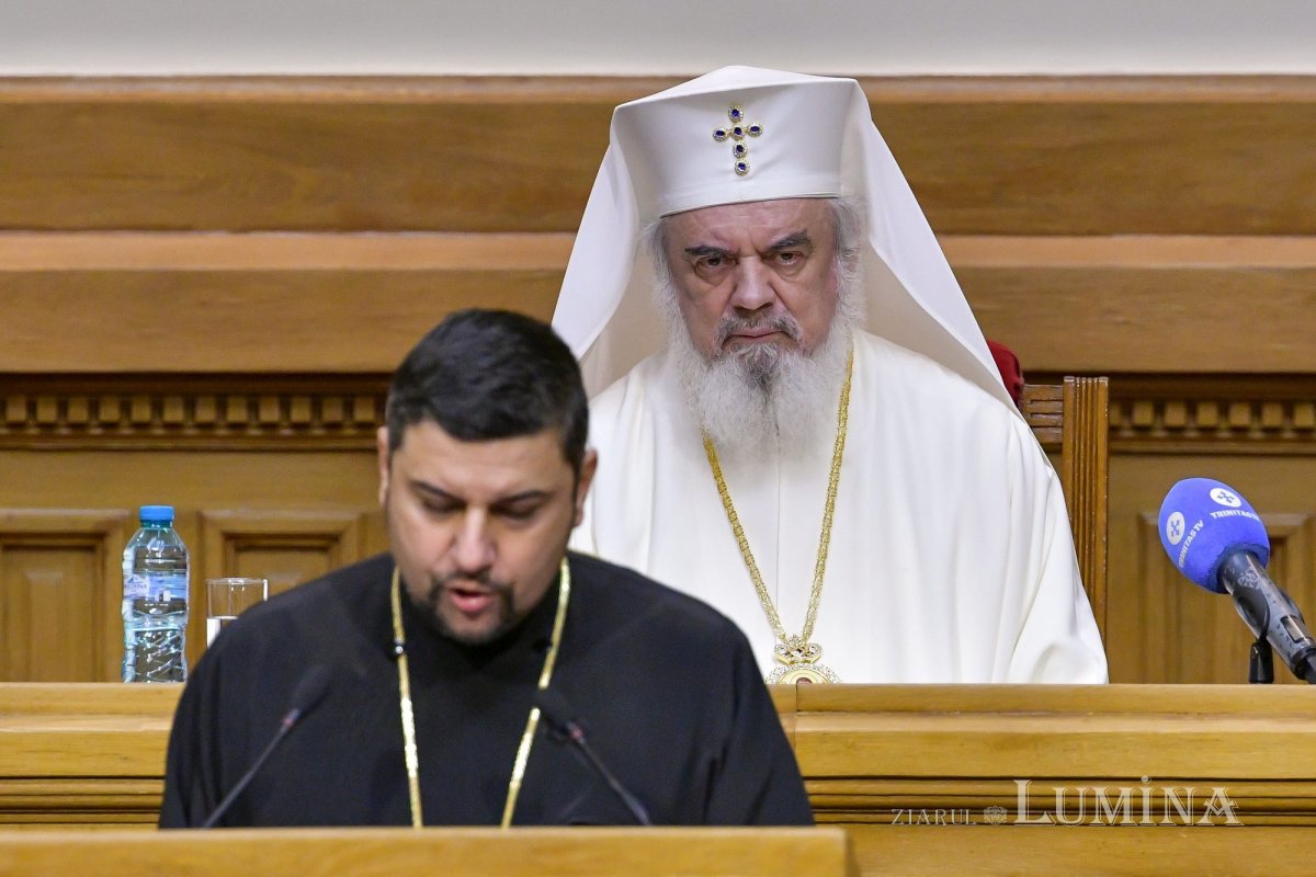 Lucrările Adunării Naționale Bisericeşti în Palatul Patriarhiei 244212