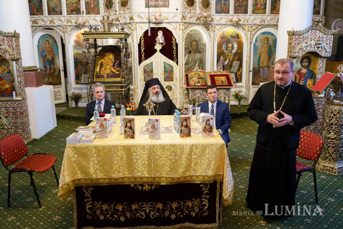 Volum despre lucrarea unui cleric basarabean în Japonia 244241