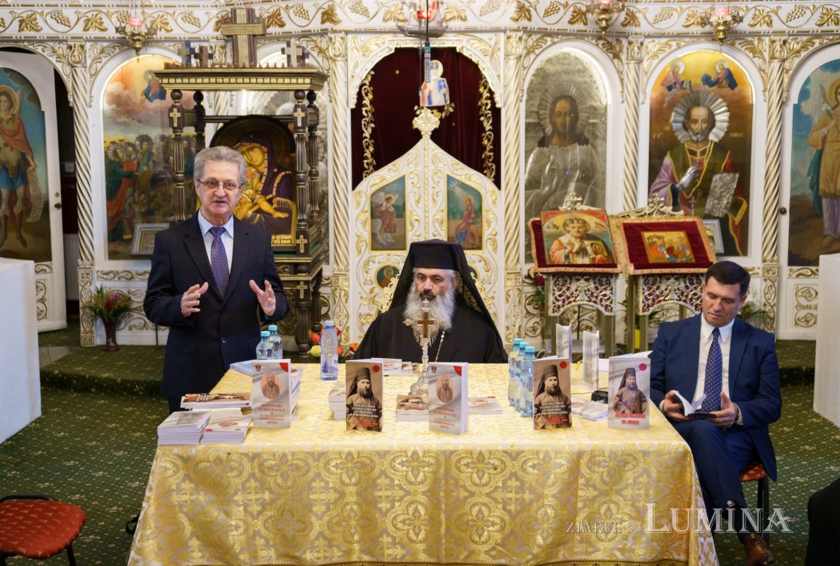 Volum despre lucrarea unui cleric basarabean în Japonia 244253