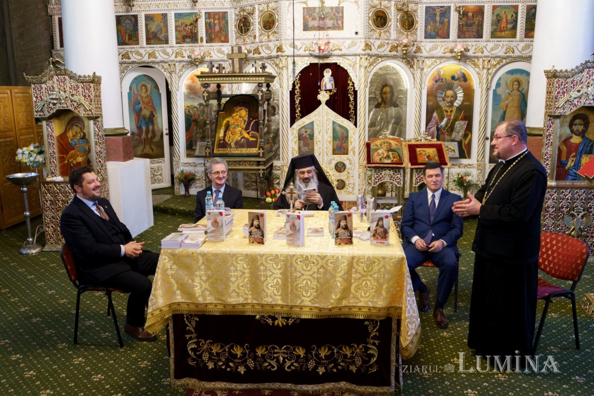 Volum despre lucrarea unui cleric basarabean în Japonia 244258