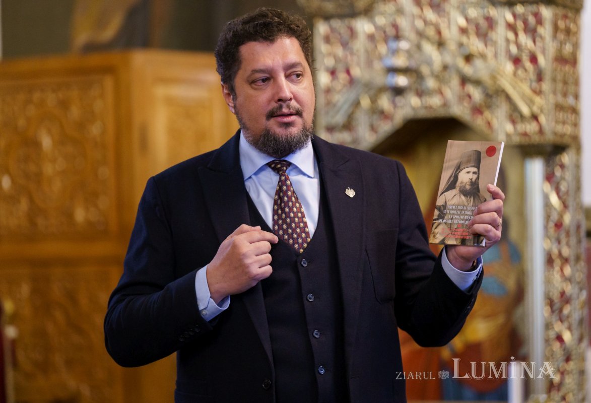 Volum despre lucrarea unui cleric basarabean în Japonia 244265