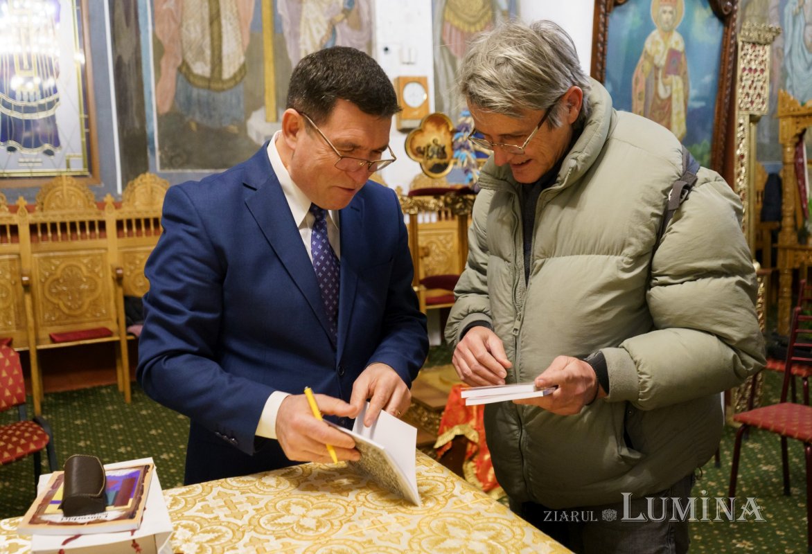 Volum despre lucrarea unui cleric basarabean în Japonia 244278