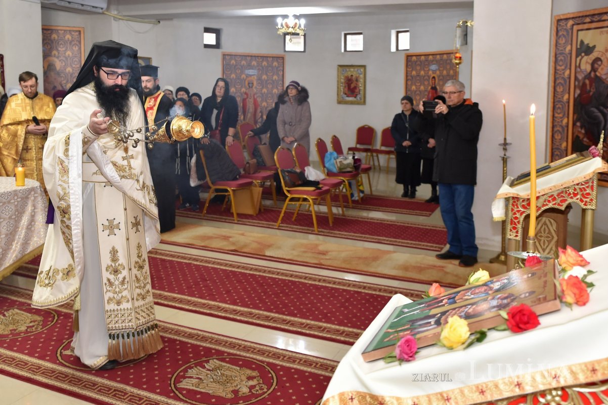 Binecuvântarea sfinților la Parohia Bărbătescu Vechi din Capitală 244468