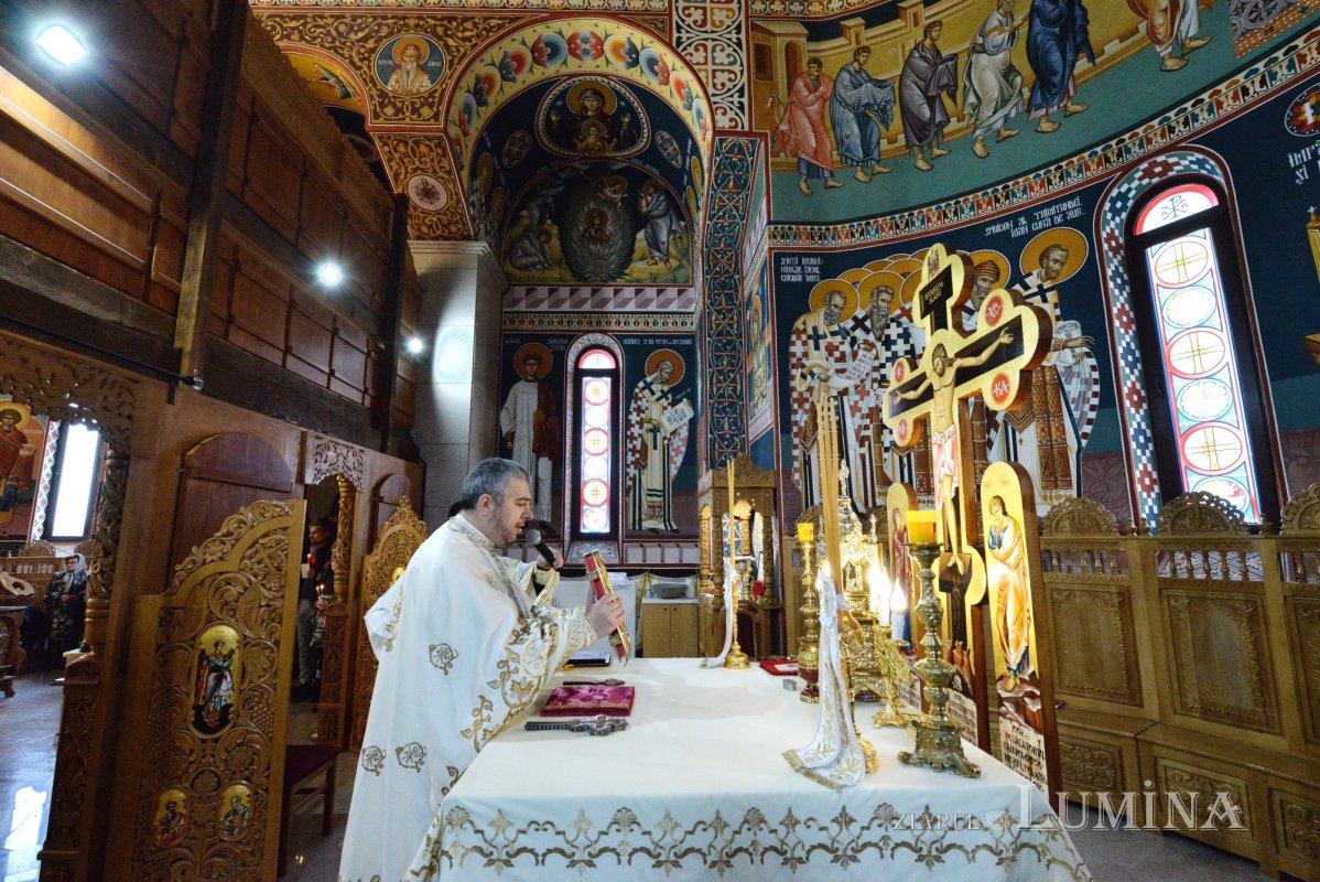 Înnoirea capelei din cimitirul parohiei ilfovene Tunari 244522