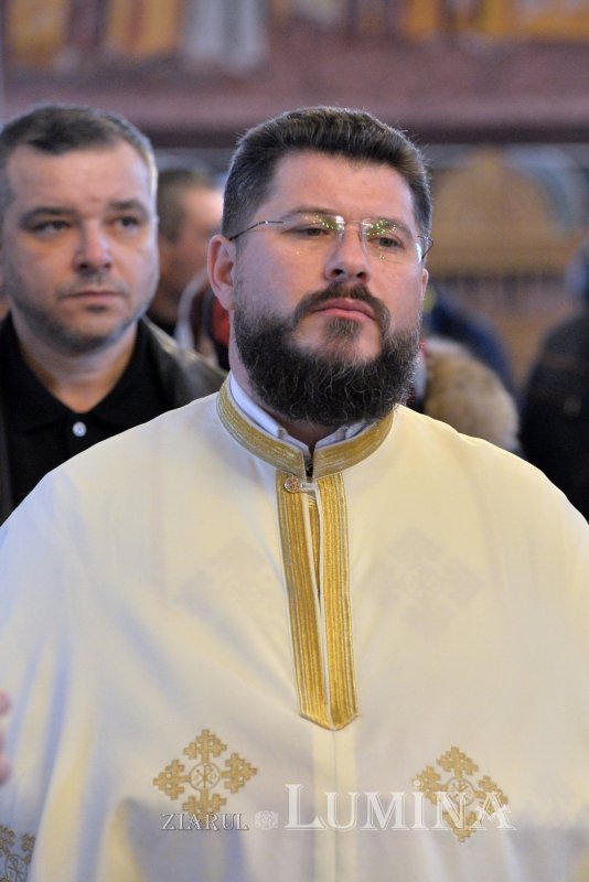 Înnoirea capelei din cimitirul parohiei ilfovene Tunari 244525