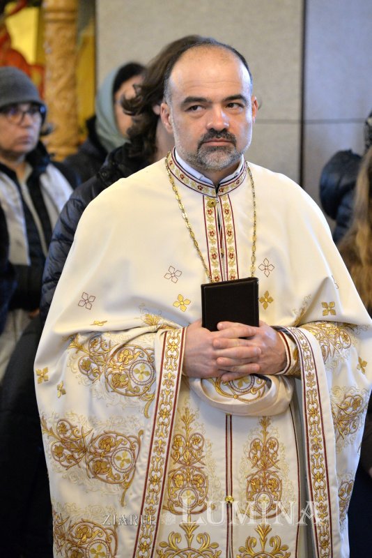 Înnoirea capelei din cimitirul parohiei ilfovene Tunari 244527