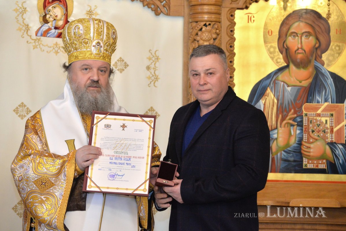 Înnoirea capelei din cimitirul parohiei ilfovene Tunari 244546