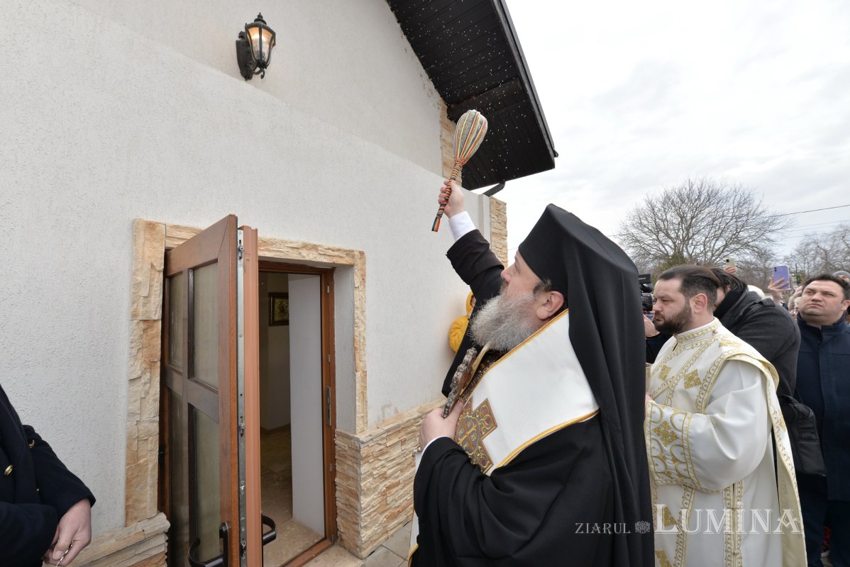 Înnoirea capelei din cimitirul parohiei ilfovene Tunari 244552