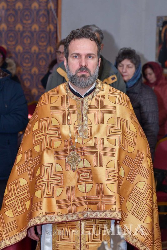 Moaștele a trei sfinți la Biserica Bărbătescu Vechi din Capitală 244739