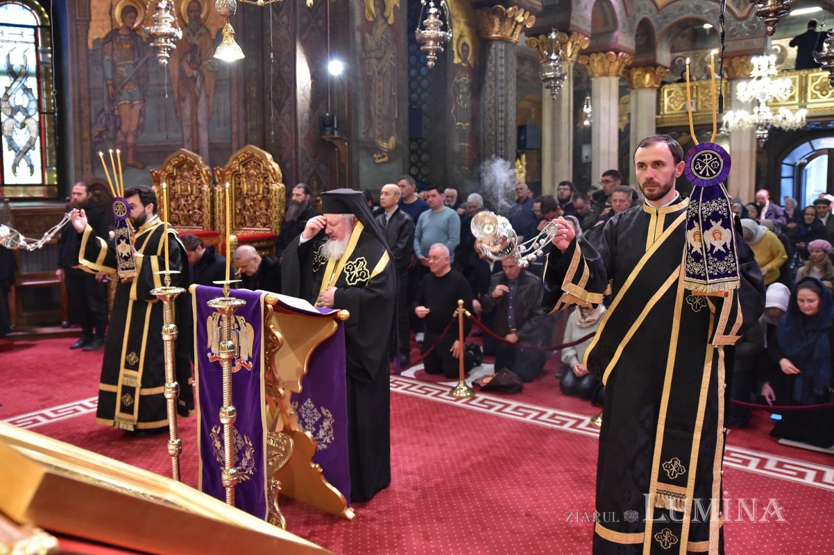 Începutul Canonului cel Mare la Catedrala Patriarhală 245758