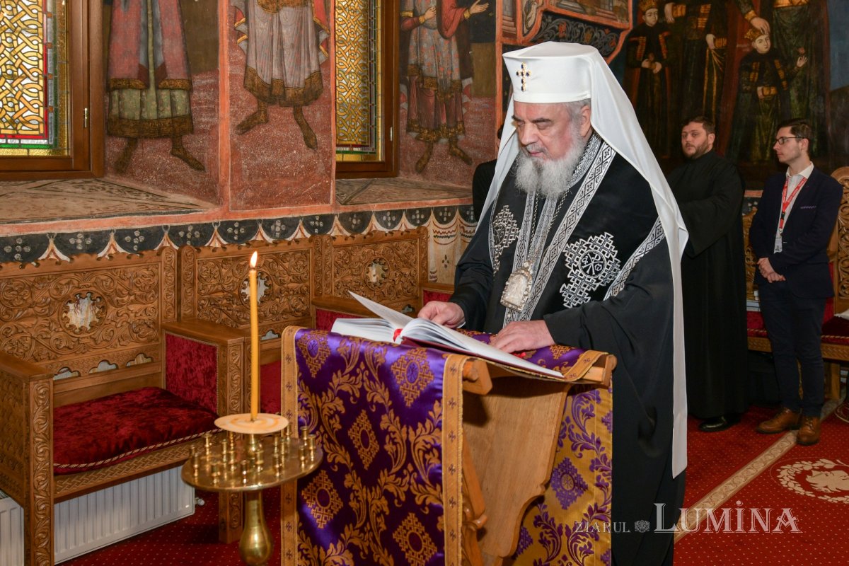 „Postul este un exercițiu de prioritate dată vieții duhovnicești” 245739