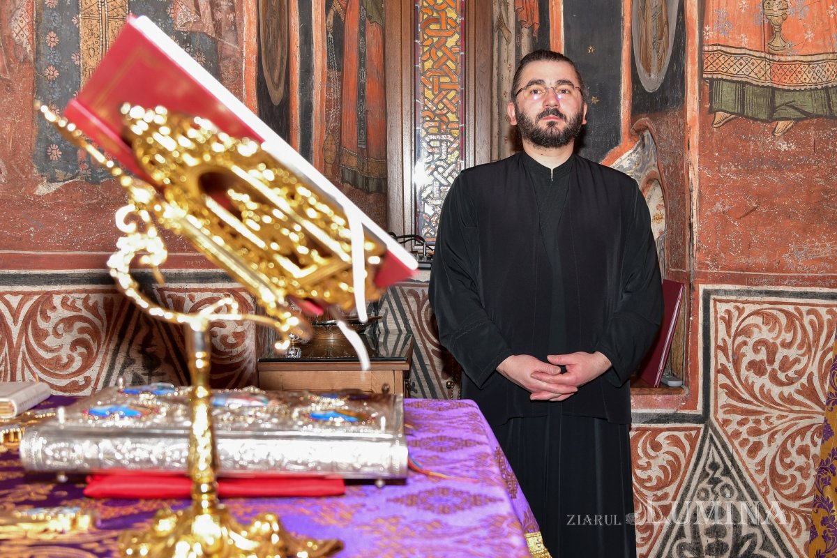 „Postul este un exercițiu de prioritate dată vieții duhovnicești” 245743