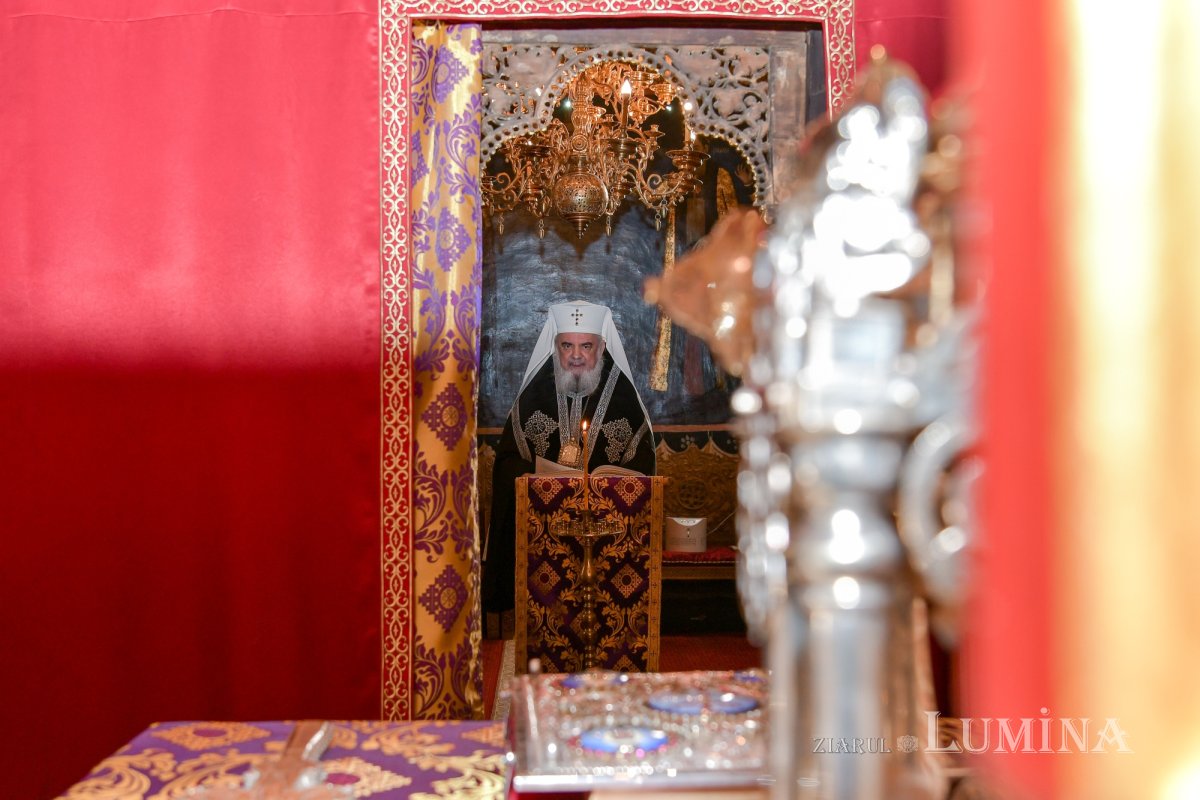 „Postul este un exercițiu de prioritate dată vieții duhovnicești” 245744