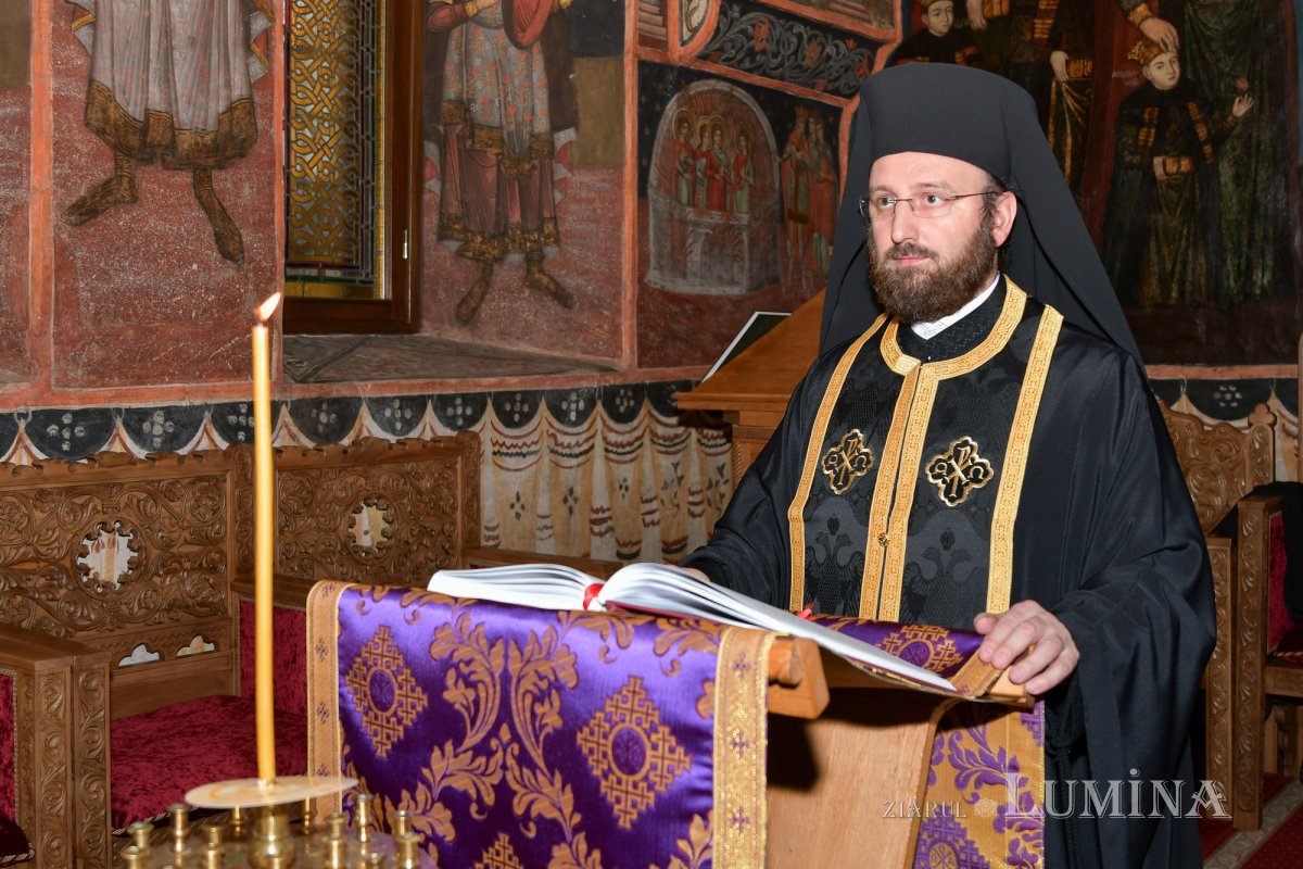 „Postul este un exercițiu de prioritate dată vieții duhovnicești” 245745