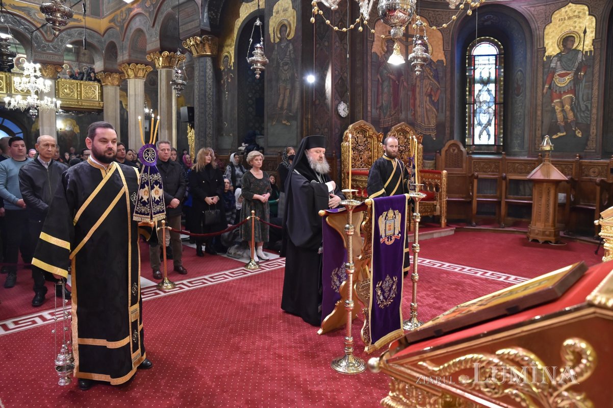 A doua zi a Postului Mare la Catedrala Patriarhală 245873
