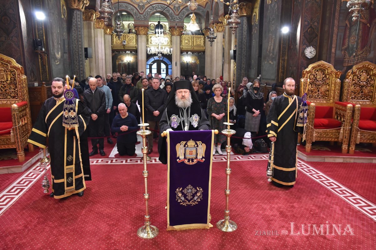 A doua zi a Postului Mare la Catedrala Patriarhală 245876