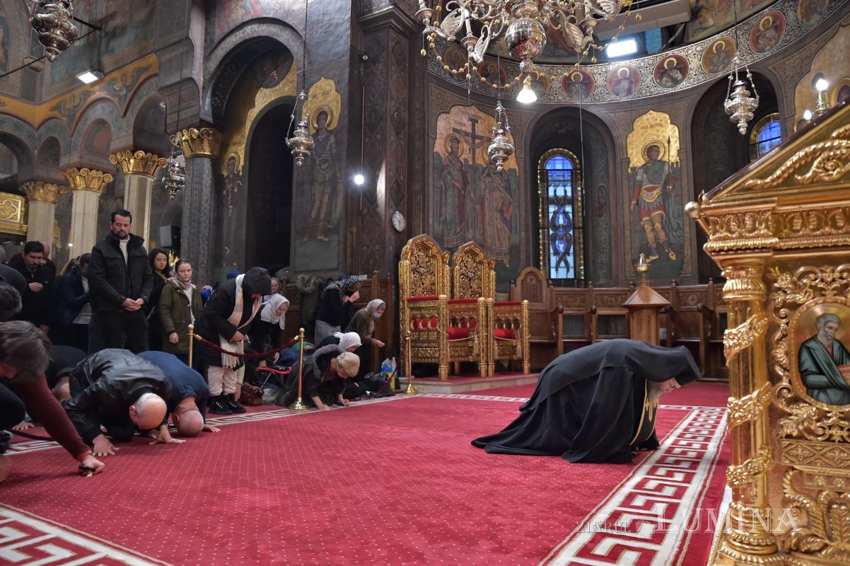 A doua zi a Postului Mare la Catedrala Patriarhală 245892