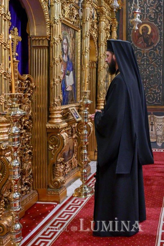 „Un dialog al omului cu propria sa conștiință” 246000