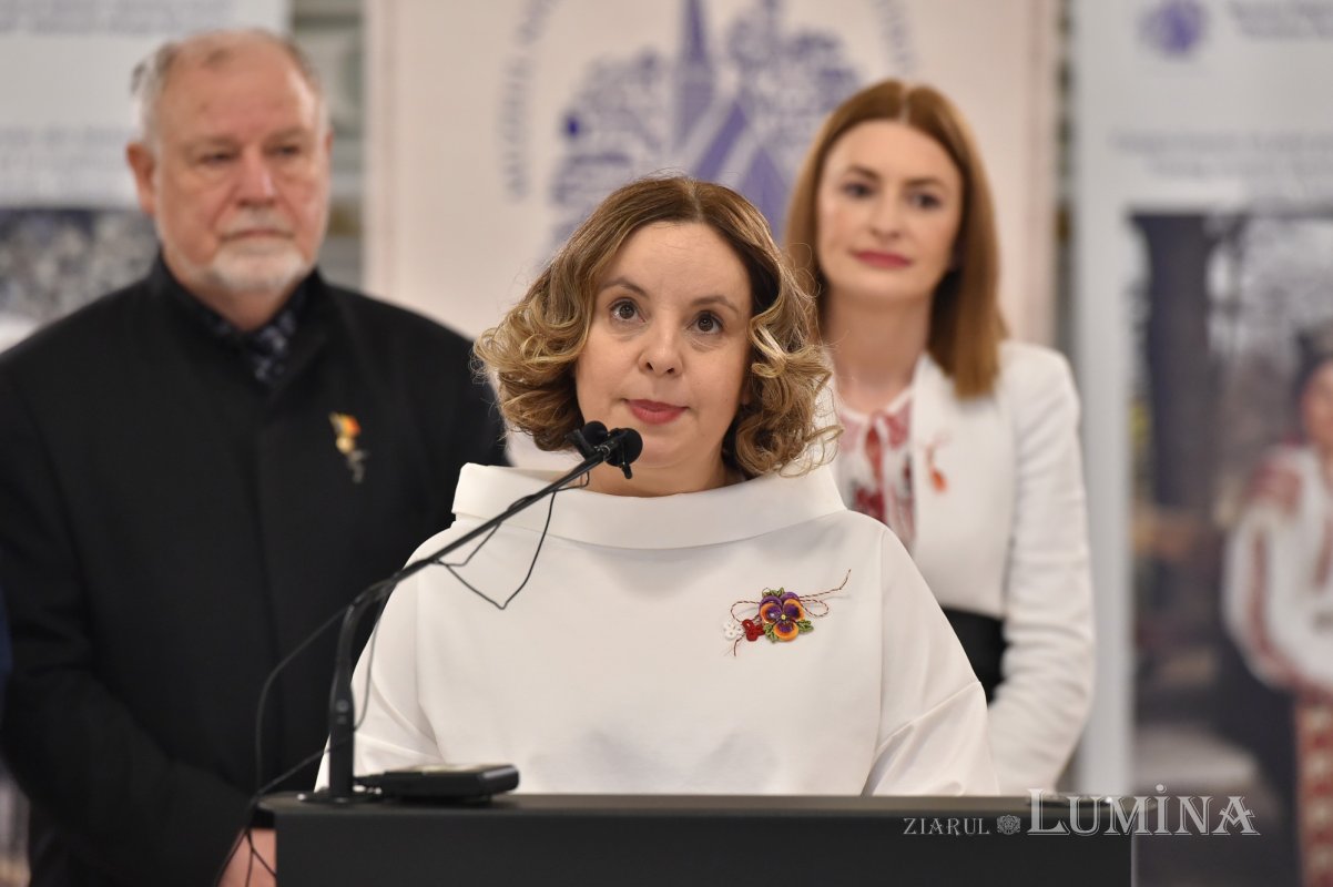 Expoziţia-atelier „Patrimoniul imaterial UNESCO din România şi Republica Moldova”, la Palatul Parlamentului 245985