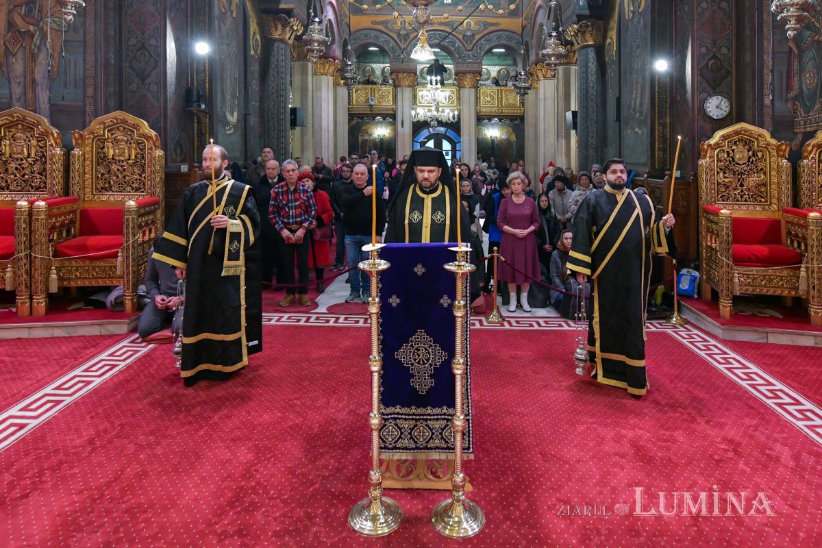 Ultima parte a Canonului cel Mare la Catedrala Patriarhală 246155