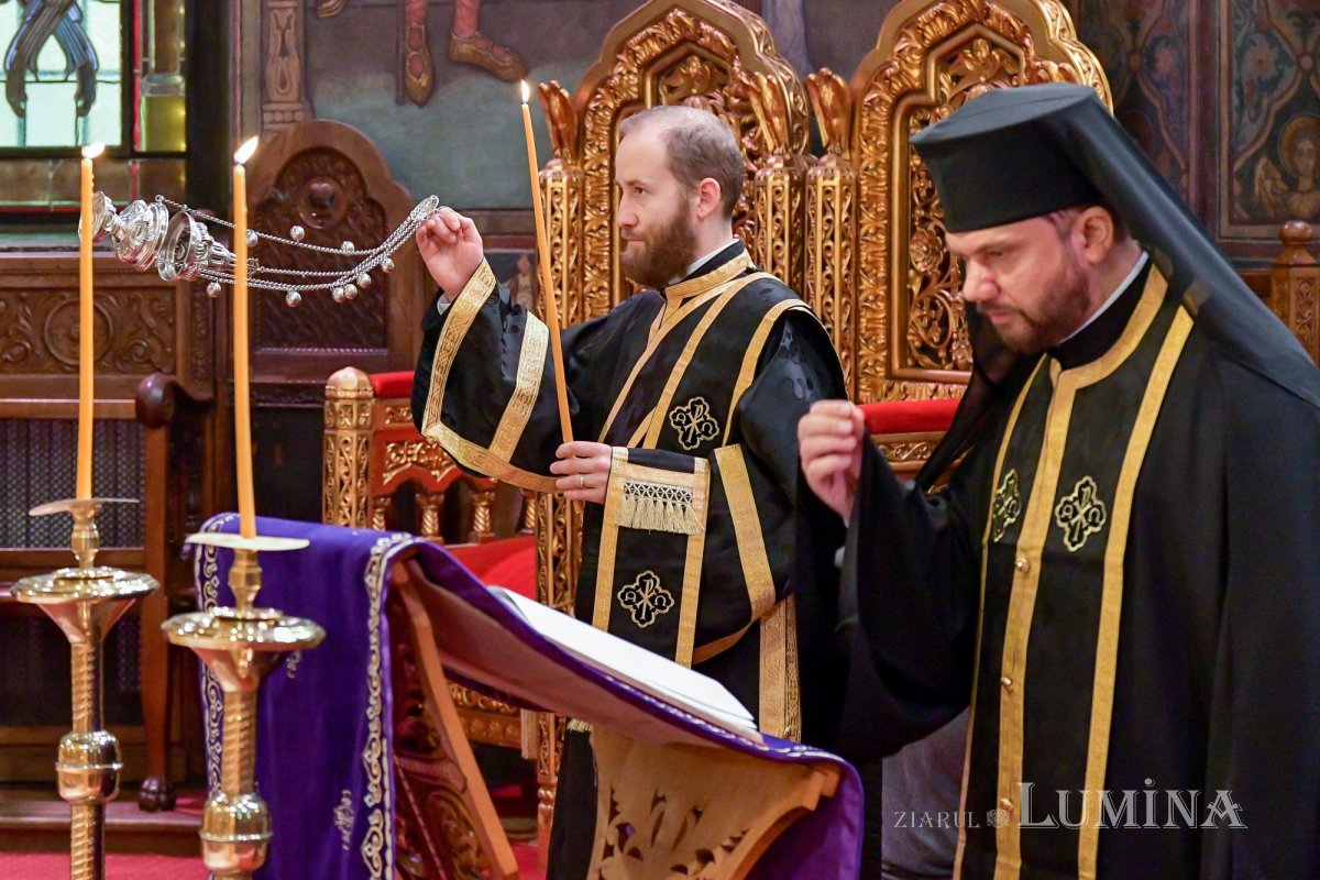 Ultima parte a Canonului cel Mare la Catedrala Patriarhală 246160