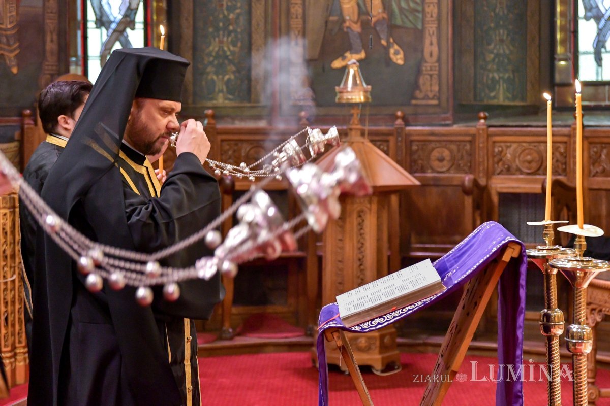 Ultima parte a Canonului cel Mare la Catedrala Patriarhală 246169