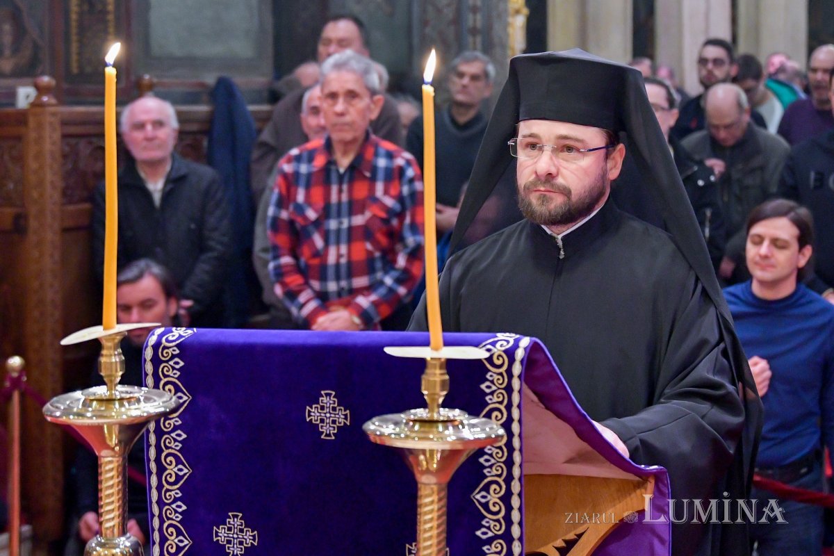 Ultima parte a Canonului cel Mare la Catedrala Patriarhală 246175