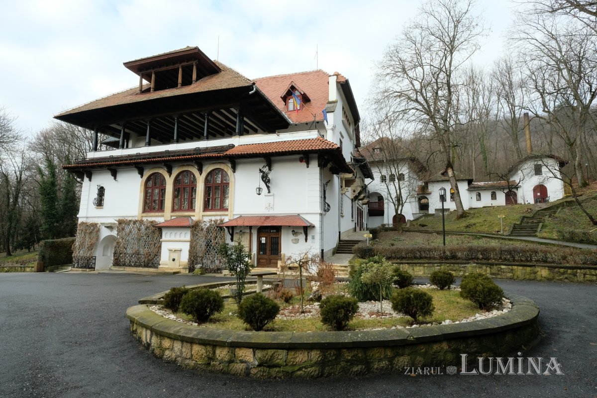 Arhitecții modernizării României 246125