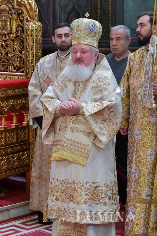 „Icoanele prezintă o vedere profetică a viitorului ultim al omenirii” 246344